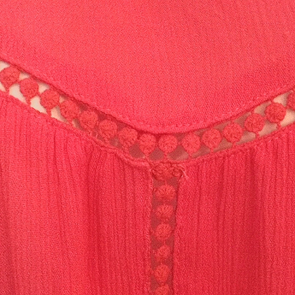 NWT🎁FREE GIFT IS INCLUDED🎁Summer Top Blouse Knitted Inlays, Bell Sleeve - Picture 6 of 13